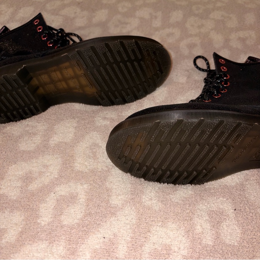 Dr. Martens 1460 BEJEWELED LACE UP BOOTS MSRP$190 Soft Suede Comfortable Unique - Picture 10 of 11
